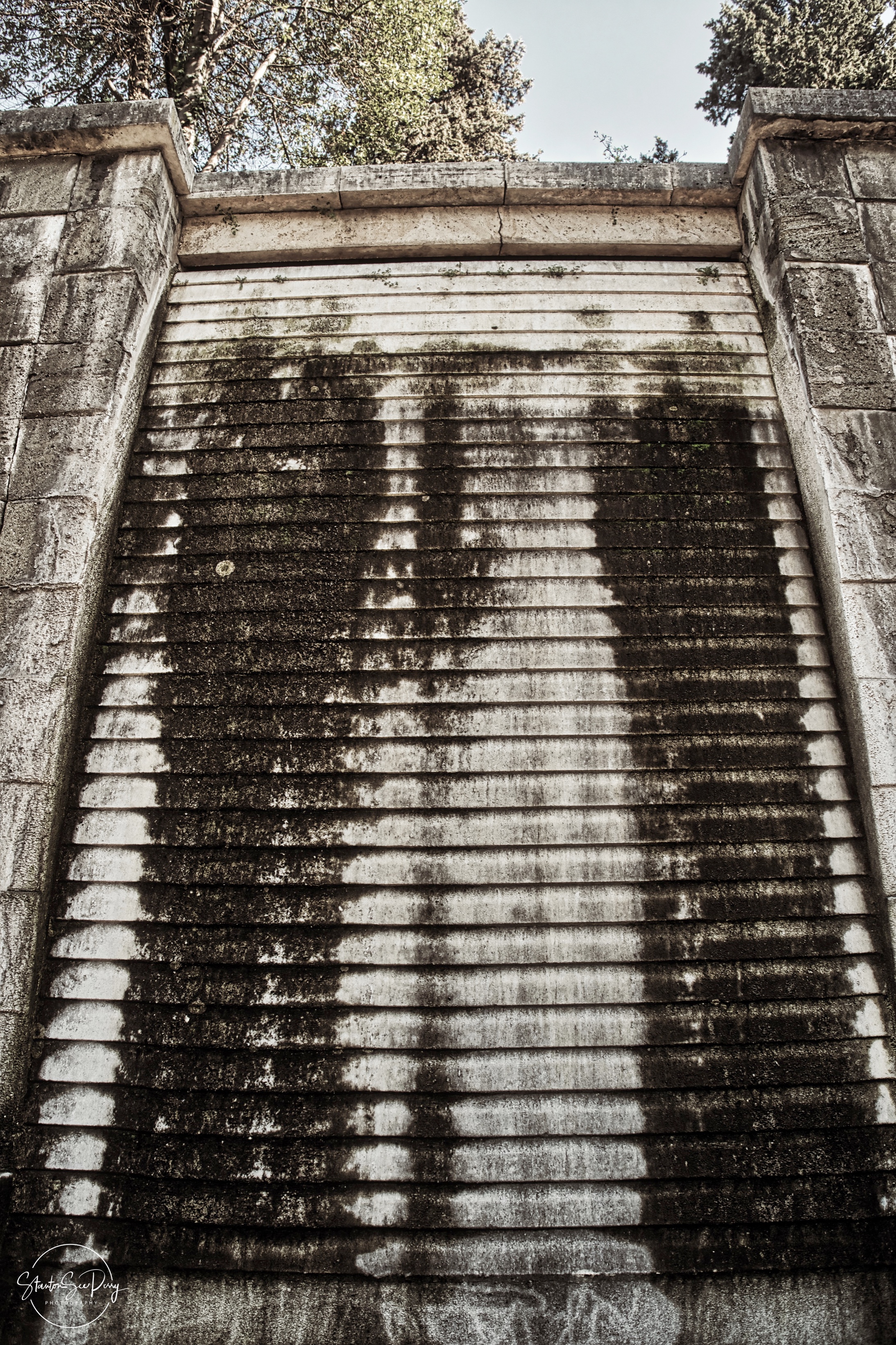 Dry Fountain 1
